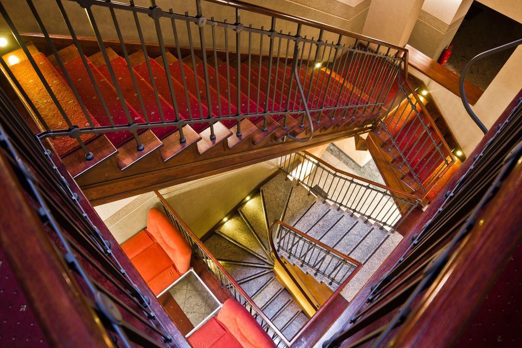Sodispar Luxury Old Town Apartments クラクフ エクステリア 写真
