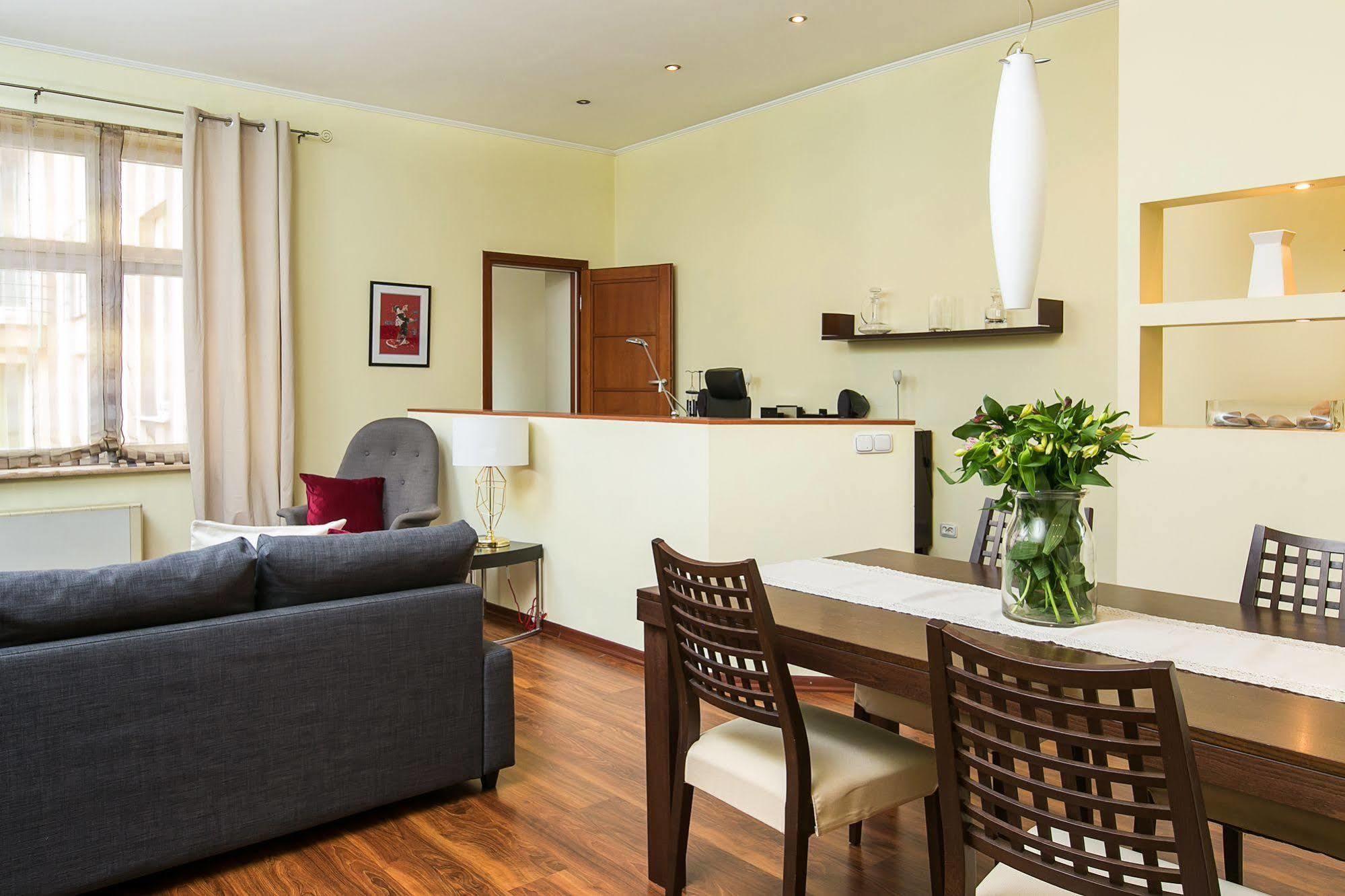 Sodispar Luxury Old Town Apartments クラクフ エクステリア 写真